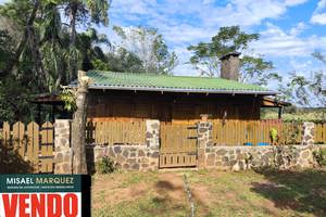 3 CABAÑAS CON ARROYO Y PILETA