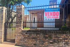 Casa en barrio Andresito 