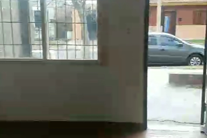 ALQUILER/ Casa 2 dorm. Zona Clínica Italia. Esteban Adaro e Italia 