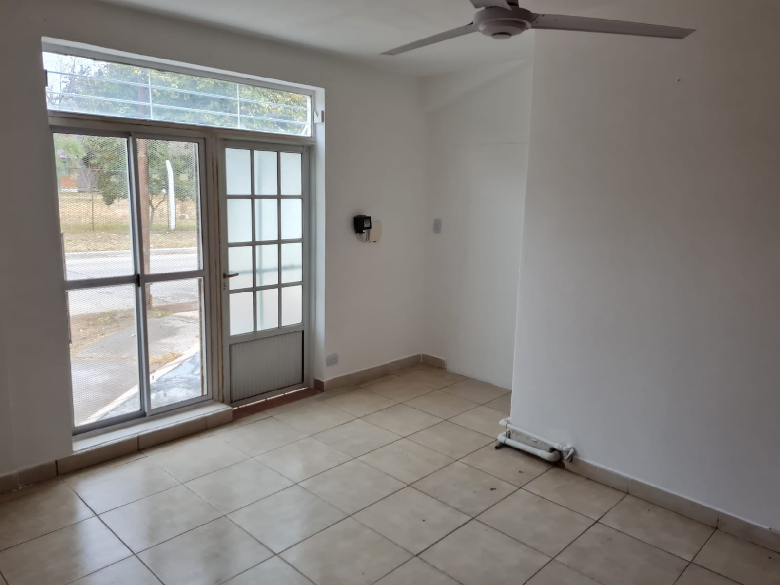 ALQUILER - LOCAL COMERCIAL