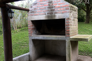 Oportunidad en Albahacas: Casa de Dos Dormitorios con Gran Terreno - Imagen 2