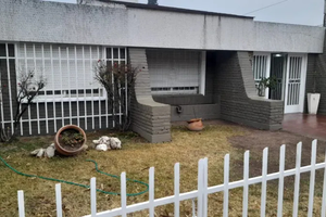 "Jorge Newbery" Casa 3 Dormitorios c galeria