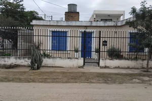 CASA EN VENTA 2 DORMITORIOS EN PRIMERO DE MAYO