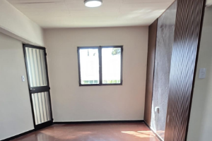 Departamento de 3 dormitorios totalmente renovado /Cochera - Imagen 4