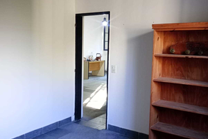 Venta de Casa con local comercial - Imagen 3