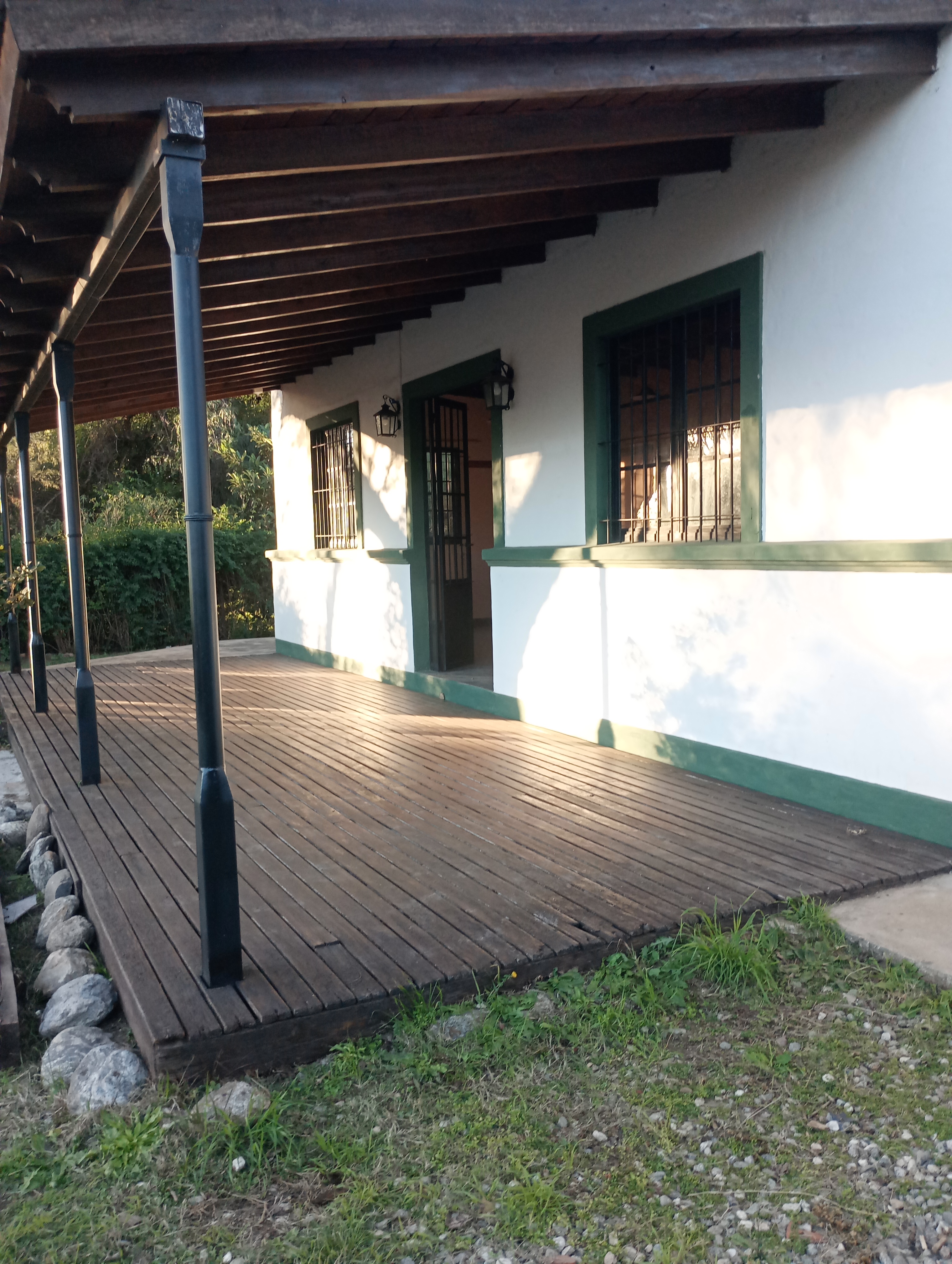 Venta de Casa con local comercial