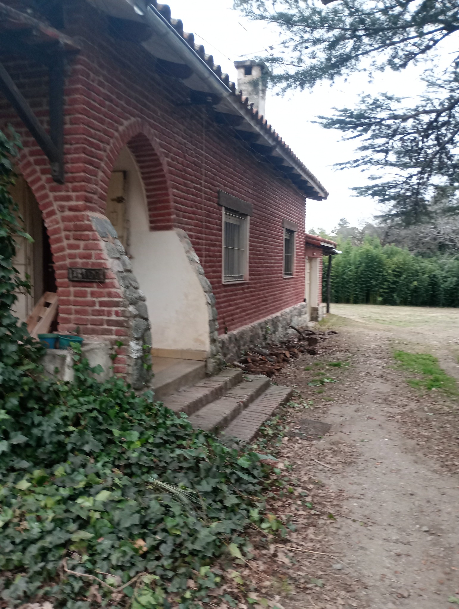 CHALET EN VENTA EN LOMA BOLA