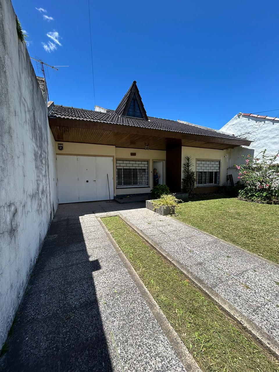 CHALET EN ITUZAINGO