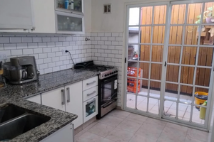 DUPLEX EN COMPLEJO ITUZAINGO SUR - Imagen 3
