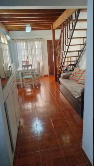 DUPLEX EN COMPLEJO ITUZAINGO SUR