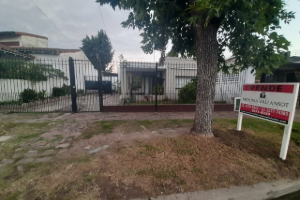 CASA + DPTO ITUZAINGO 